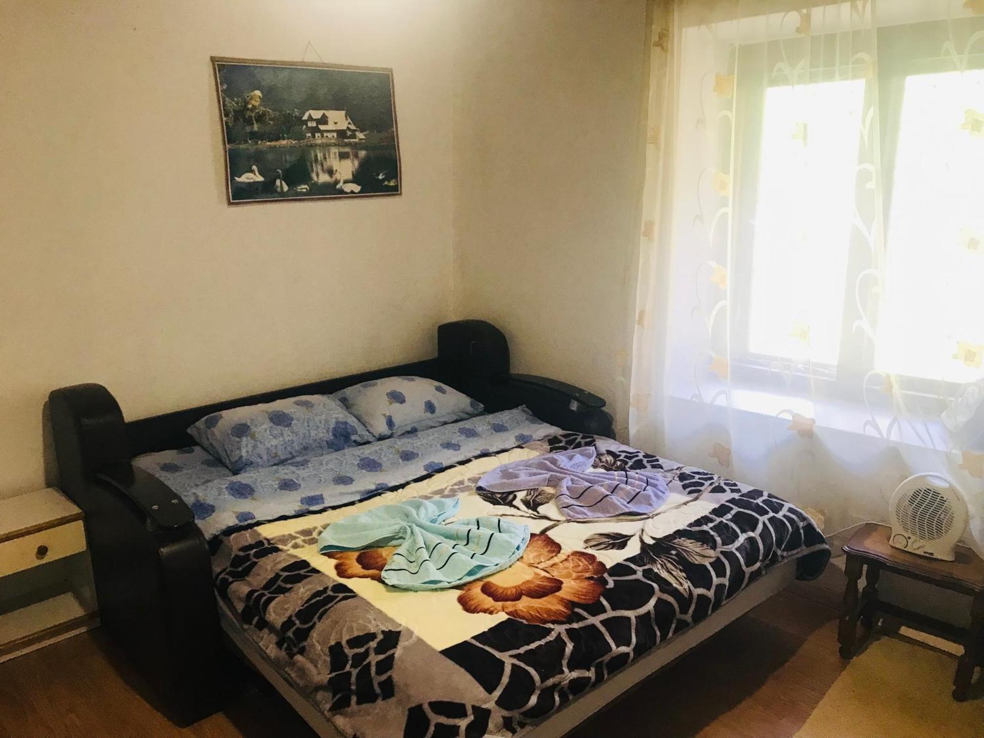 Guest House Ulaj Vuthaj Eksteriør billede